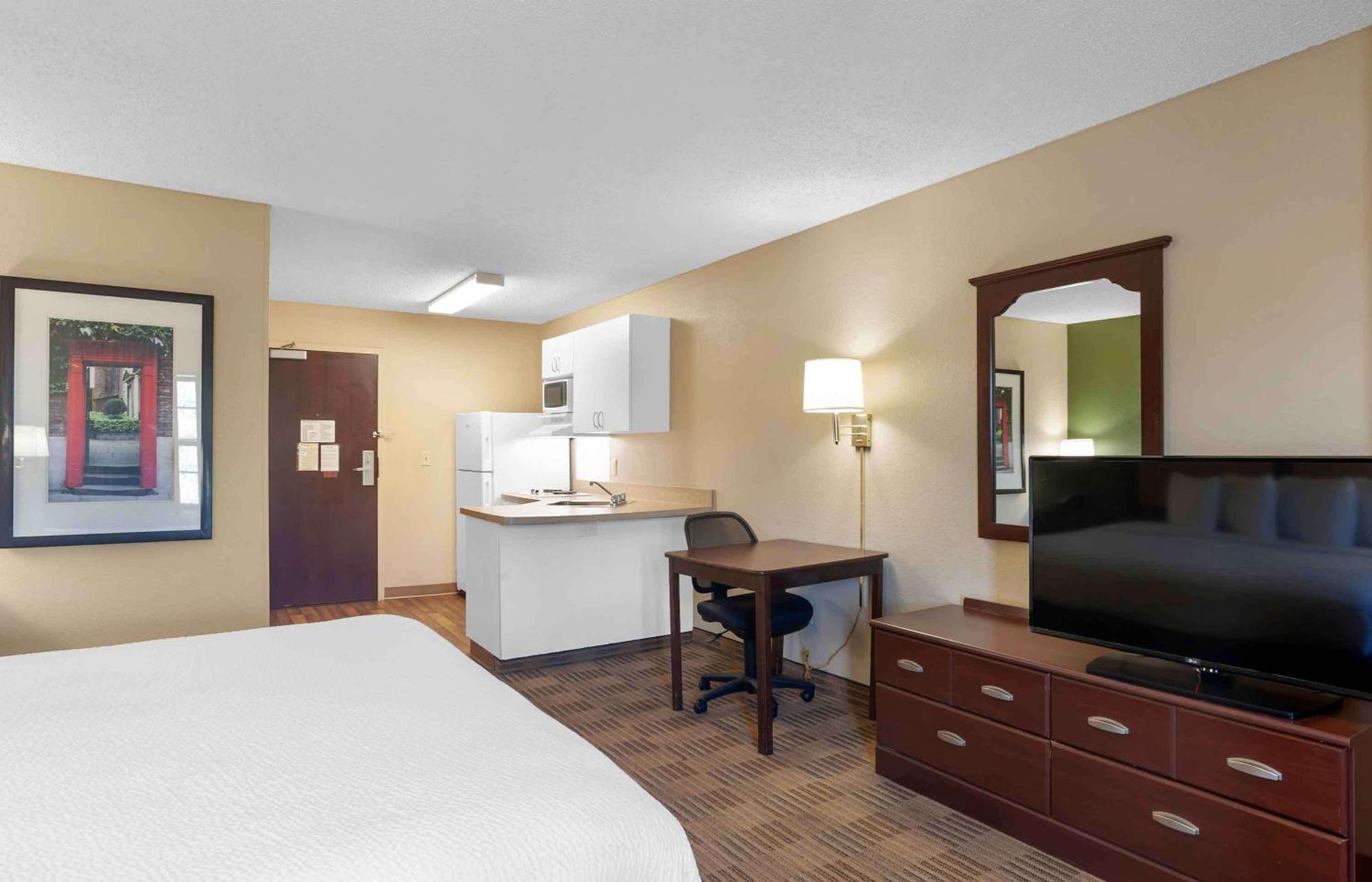 Extended America - Angeles - Valley Hotel
